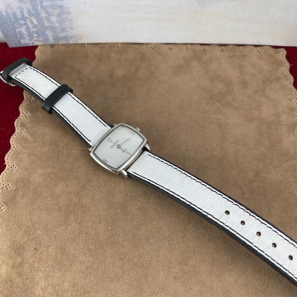 Skagen of Denmark Vintage Watch B&W Leather Strap main image 6